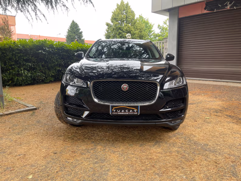 Jaguar F-Pace - 2