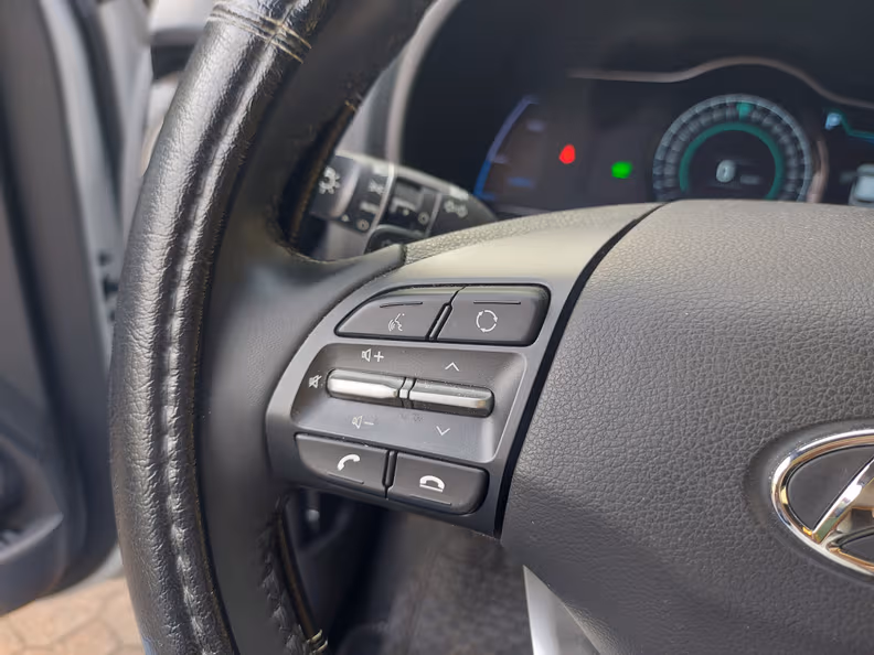 Hyundai Kona - 14