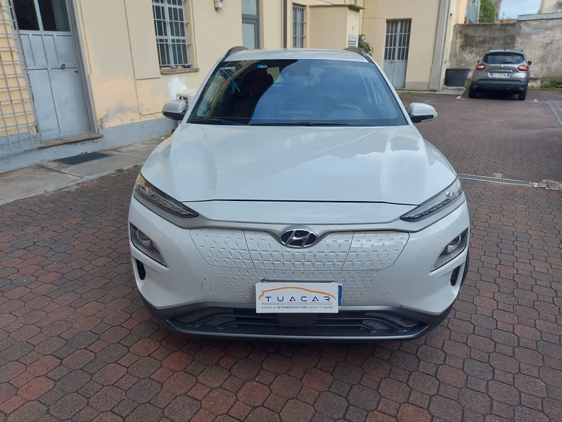 Hyundai Kona - 2