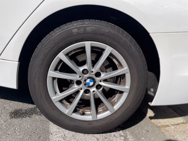 BMW 3 series - 9