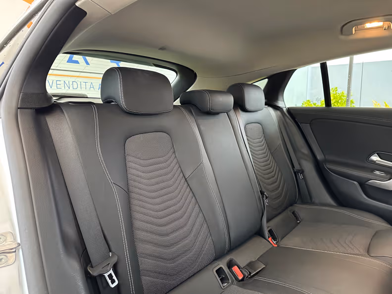 Mercedes-Benz CLA-Class - 30