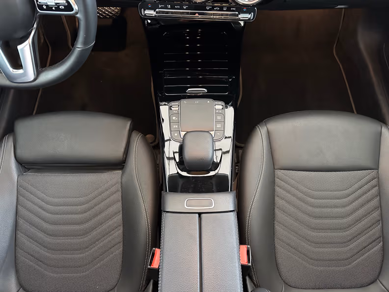 Mercedes-Benz CLA-Class - 33
