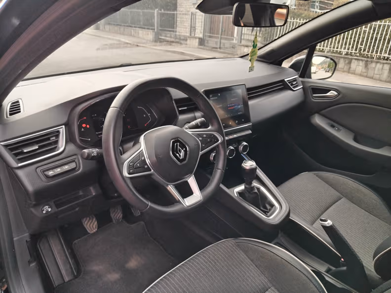 Renault Clio - 38
