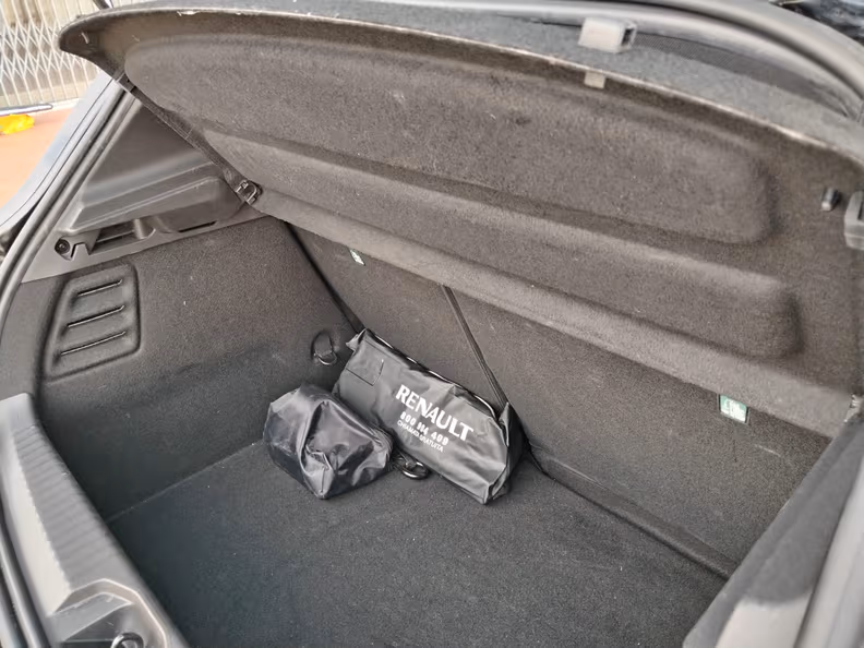 Renault Clio - 46