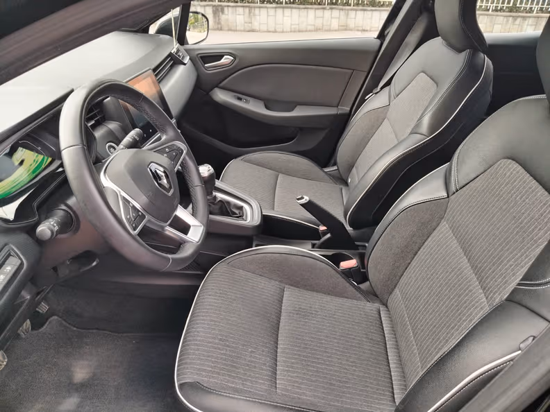 Renault Clio - 5