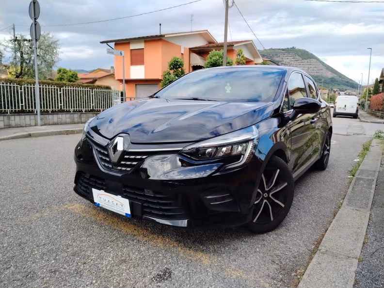 Renault Clio - 24