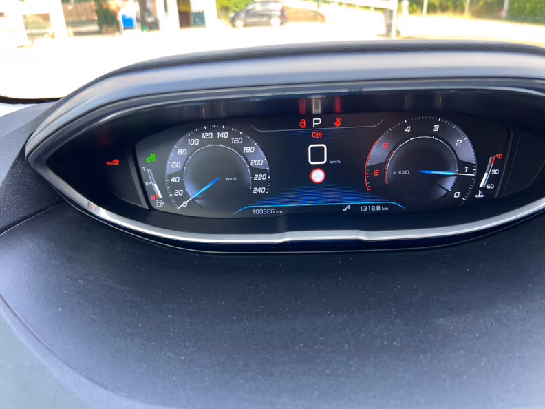 Peugeot 3008 - 16