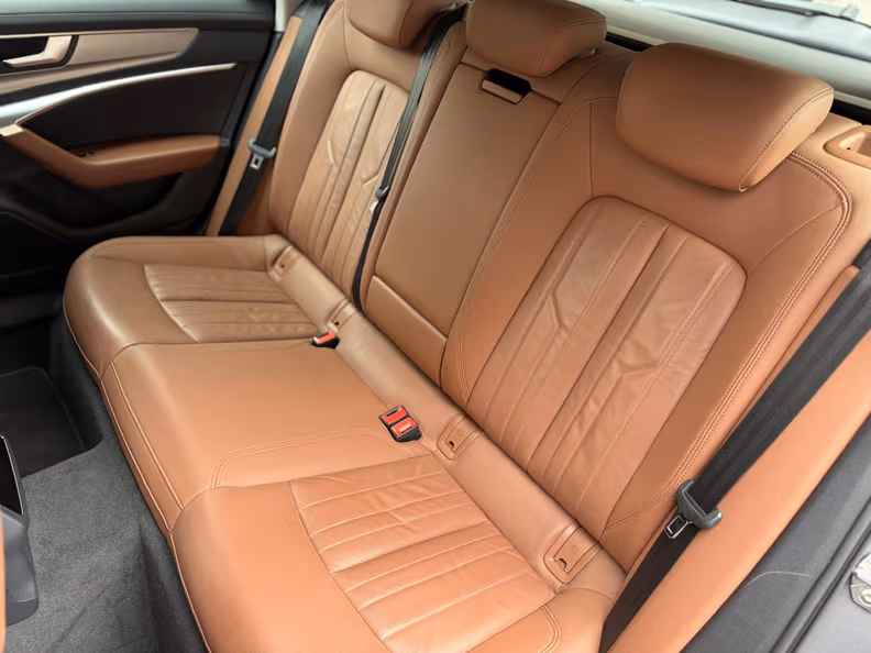 Audi A6 - 25
