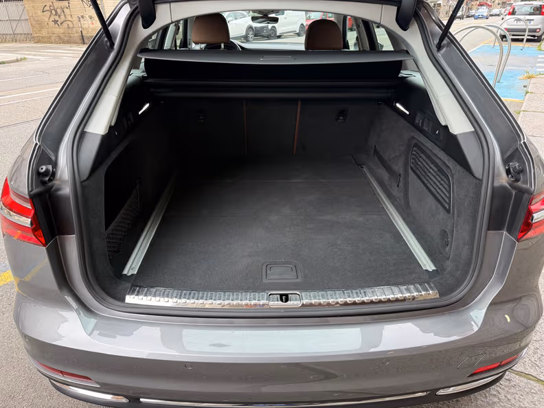 Audi A6 - 35