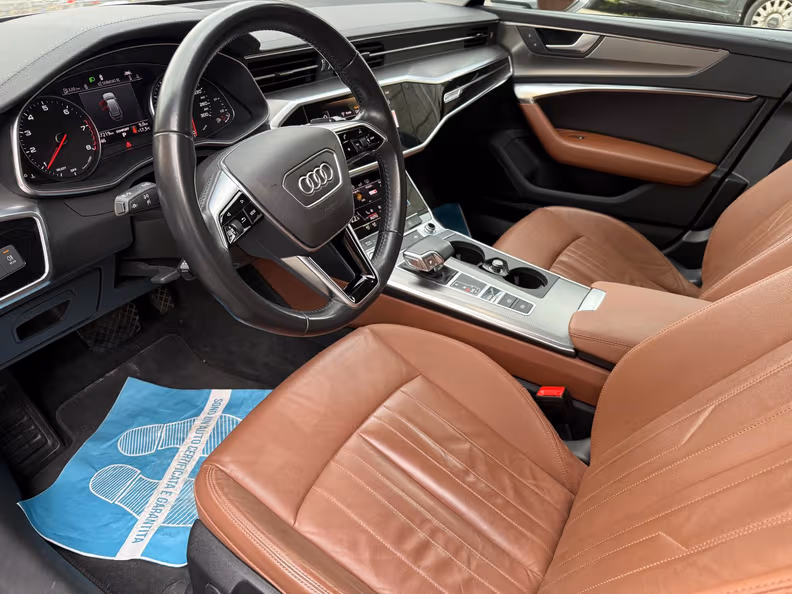 Audi A6 - 8