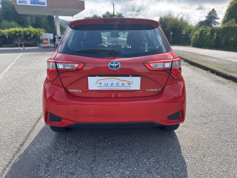 Toyota Yaris - 15