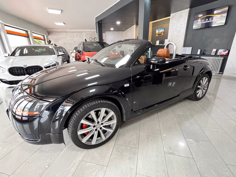 Audi TT - 1