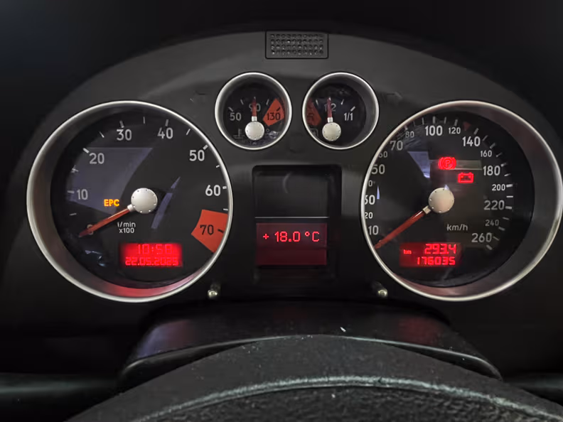 Audi TT - 13