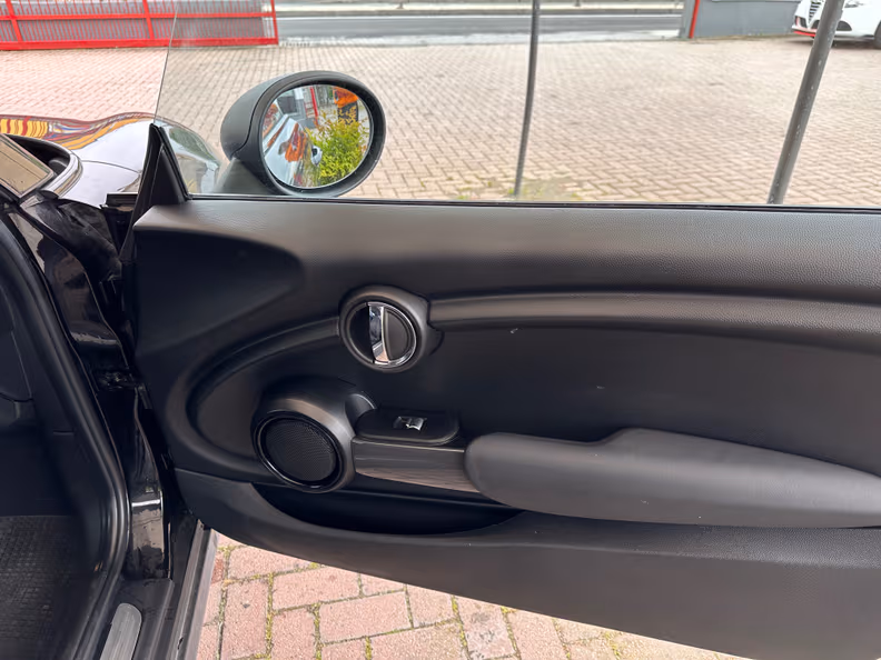 MINI 3-door / 5-door Hatch - 29