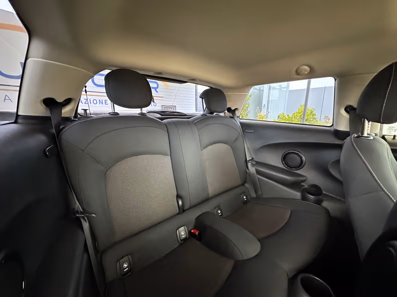 MINI 3-door / 5-door Hatch - 16