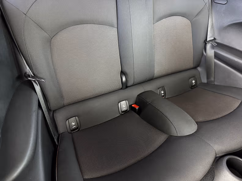 MINI 3-door / 5-door Hatch - 32