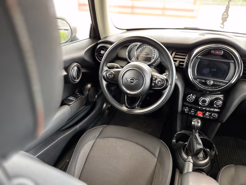 MINI 3-door / 5-door Hatch - 27