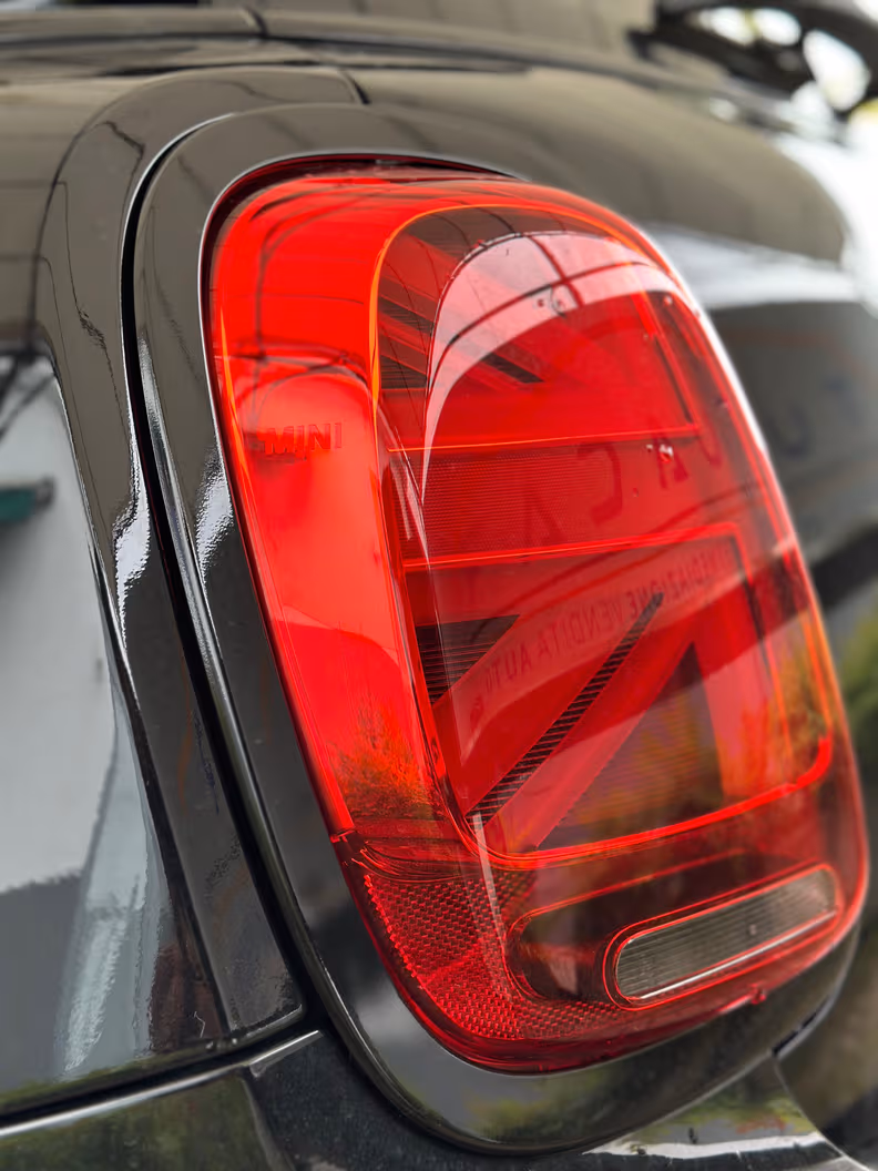 MINI 3-door / 5-door Hatch - 24