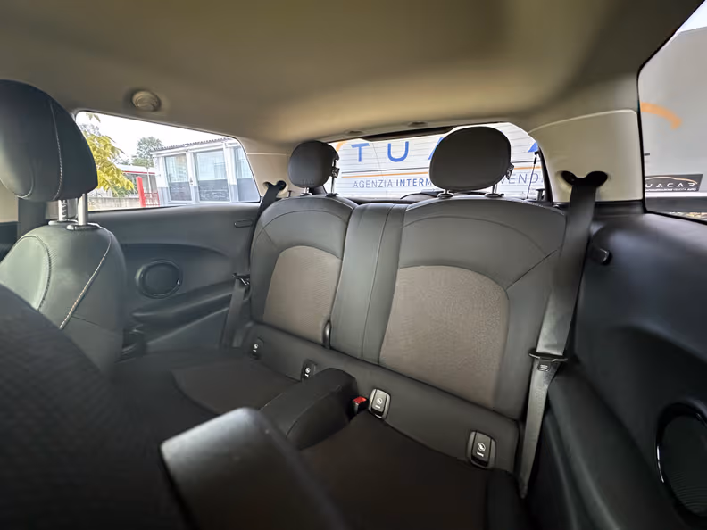 MINI 3-door / 5-door Hatch - 17