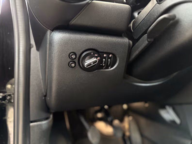 MINI 3-door / 5-door Hatch - 21