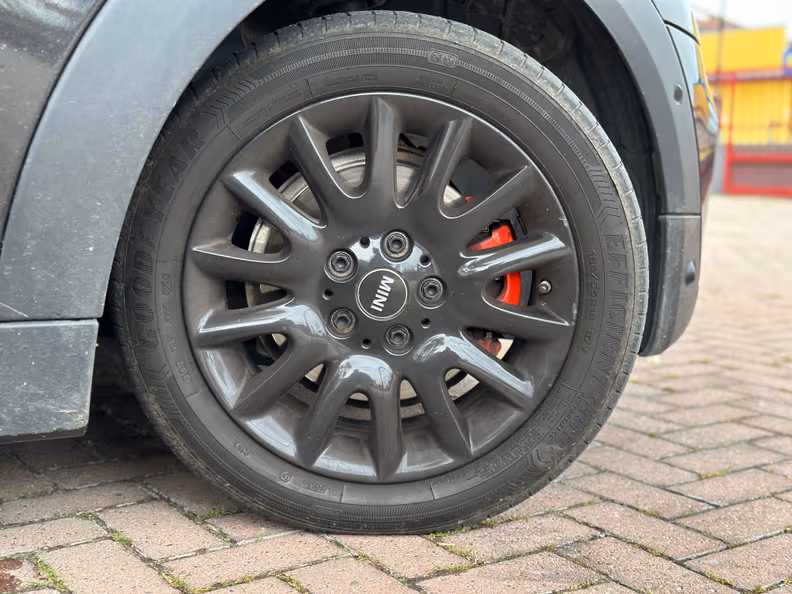 MINI 3-door / 5-door Hatch - 25