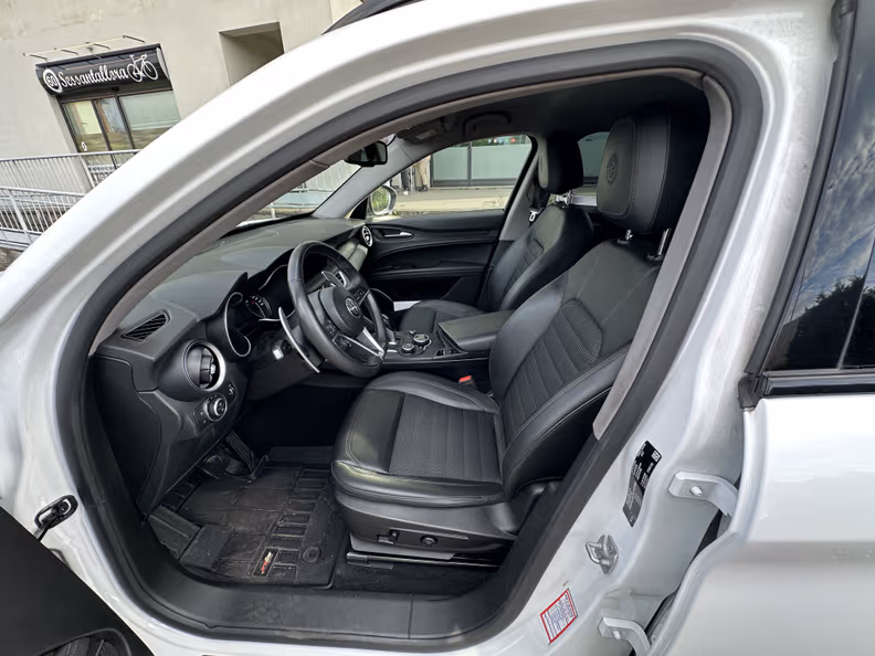 Alfa Romeo Stelvio - 20