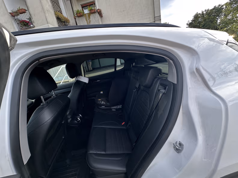 Alfa Romeo Stelvio - 22