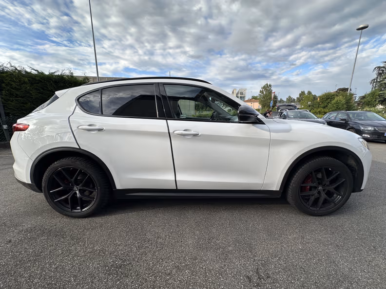 Alfa Romeo Stelvio - 5