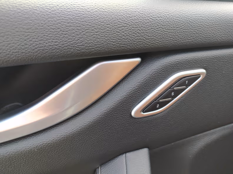 Maserati Levante - 36