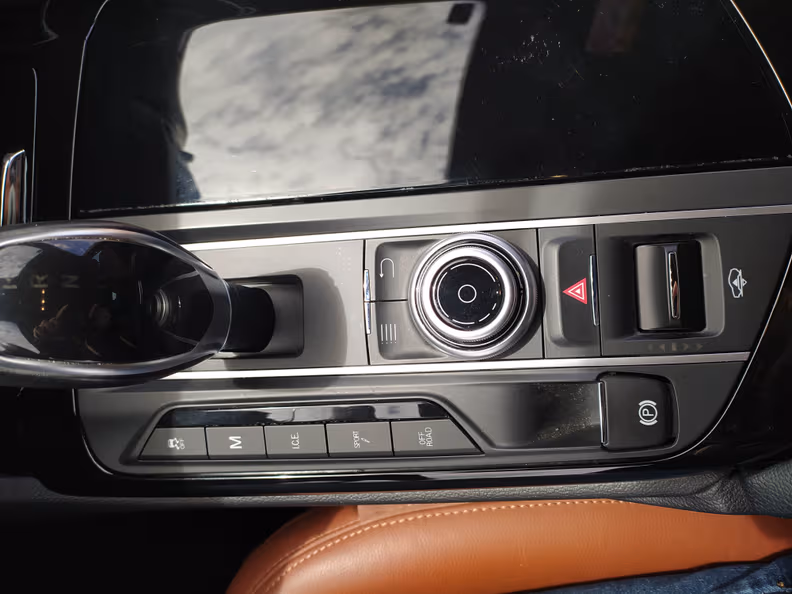 Maserati Levante - 63