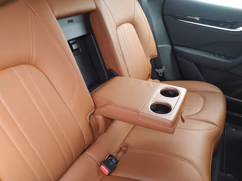 Maserati Levante - 48