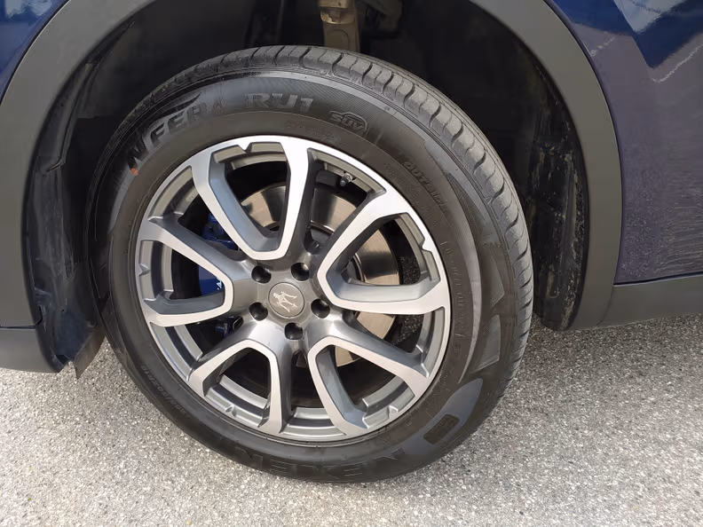 Maserati Levante - 16