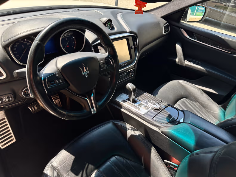 Maserati Ghibli - 8