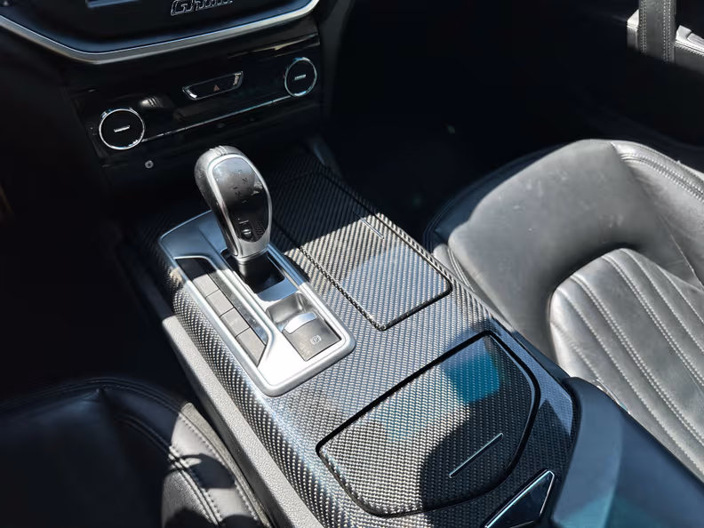 Maserati Ghibli - 15