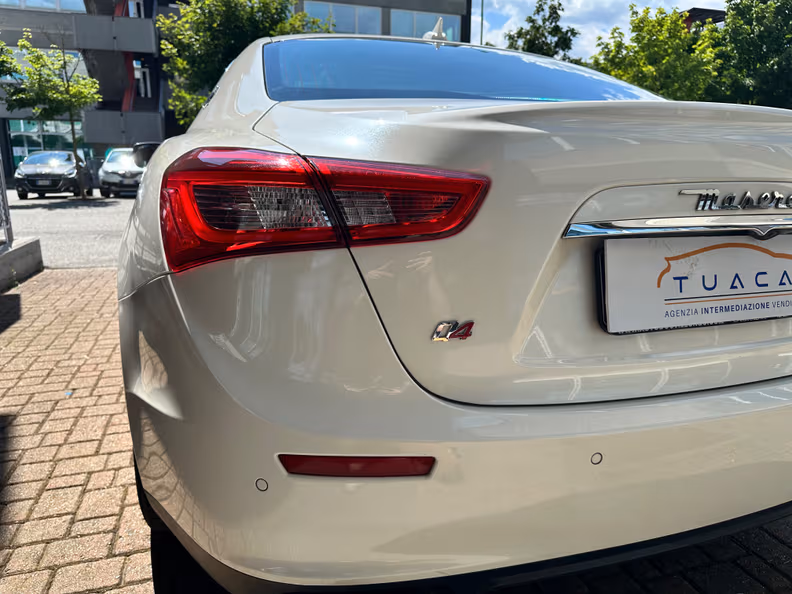 Maserati Ghibli - 20