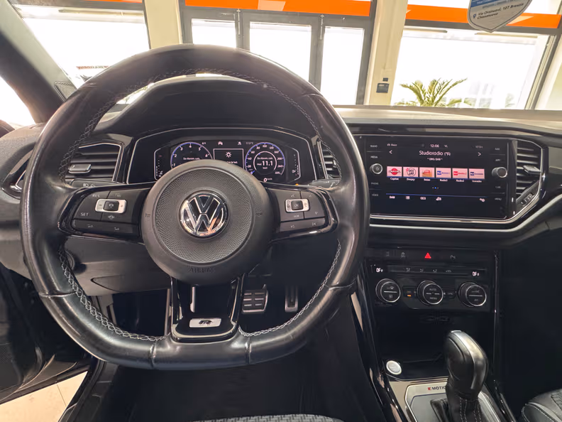 VW T-ROC - 8