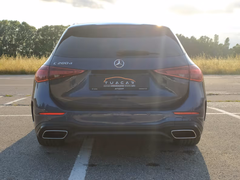 Mercedes-Benz C-Class - 17