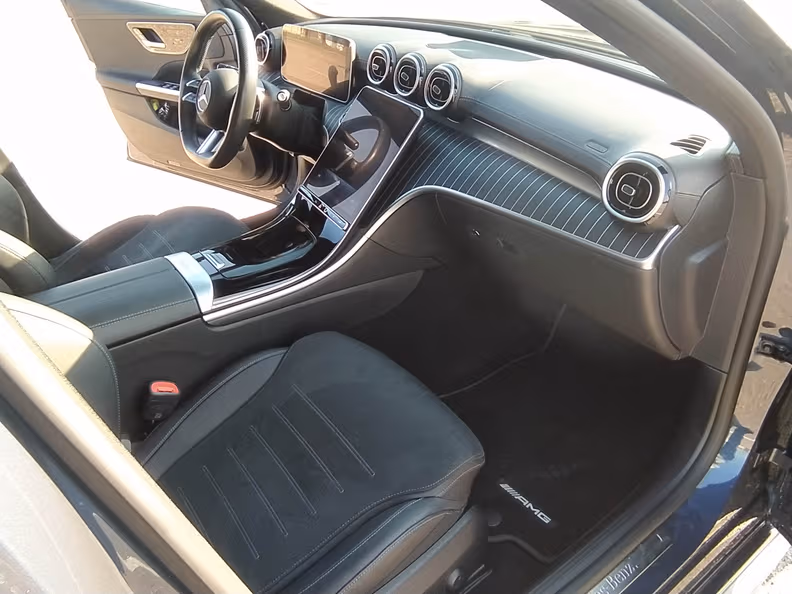 Mercedes-Benz C-Class - 11