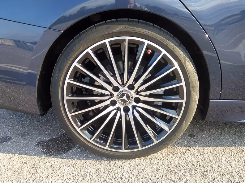 Mercedes-Benz C-Class - 25