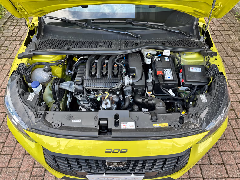 Peugeot 208 - 39