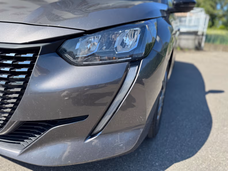 Peugeot 208 - 9