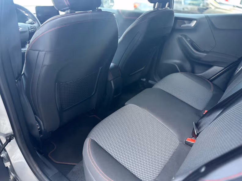 Ford Puma - 29