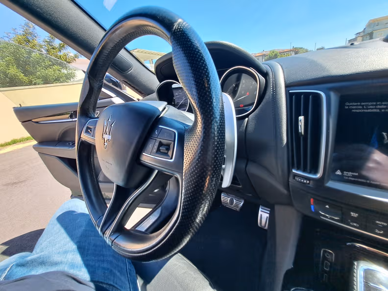 Maserati Levante - 26