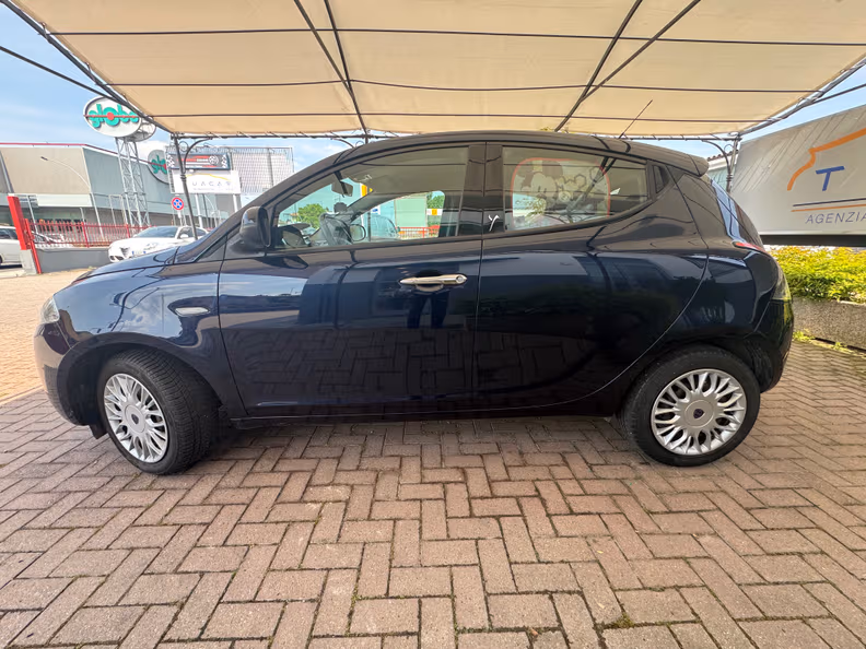 Lancia Ypsilon - 17