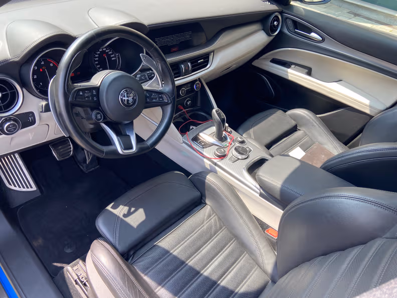 Alfa Romeo Stelvio - 21