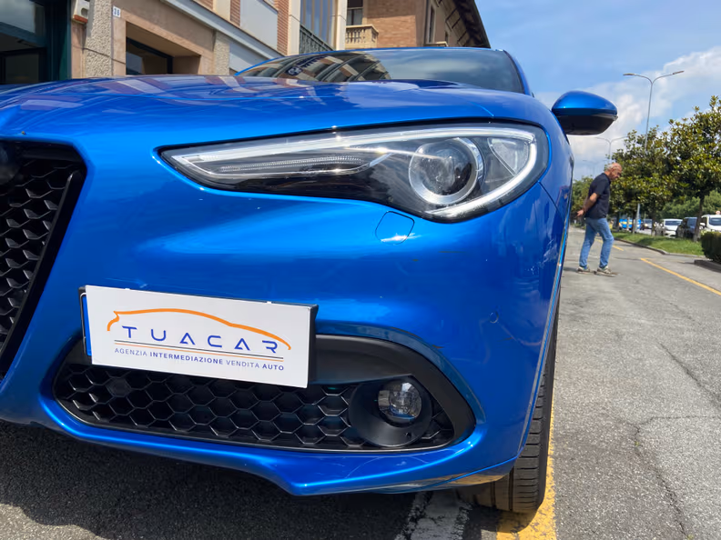 Alfa Romeo Stelvio - 4