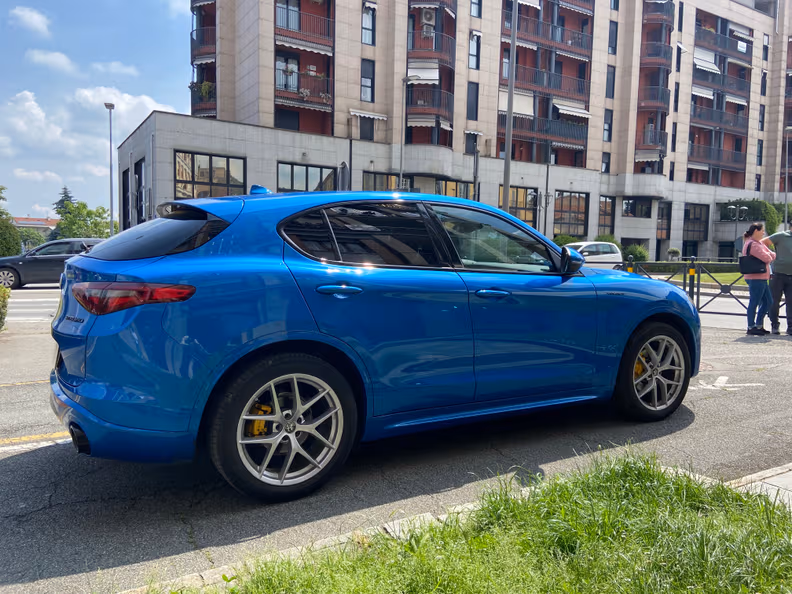 Alfa Romeo Stelvio - 6