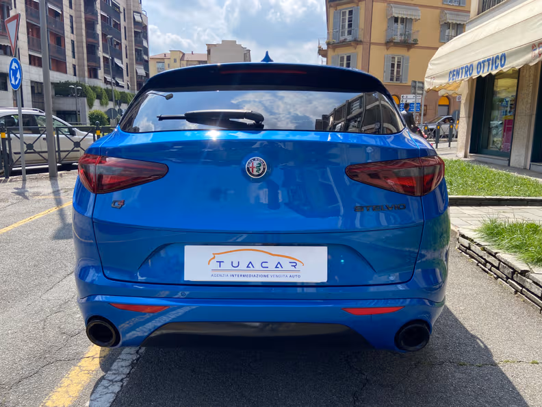 Alfa Romeo Stelvio - 25