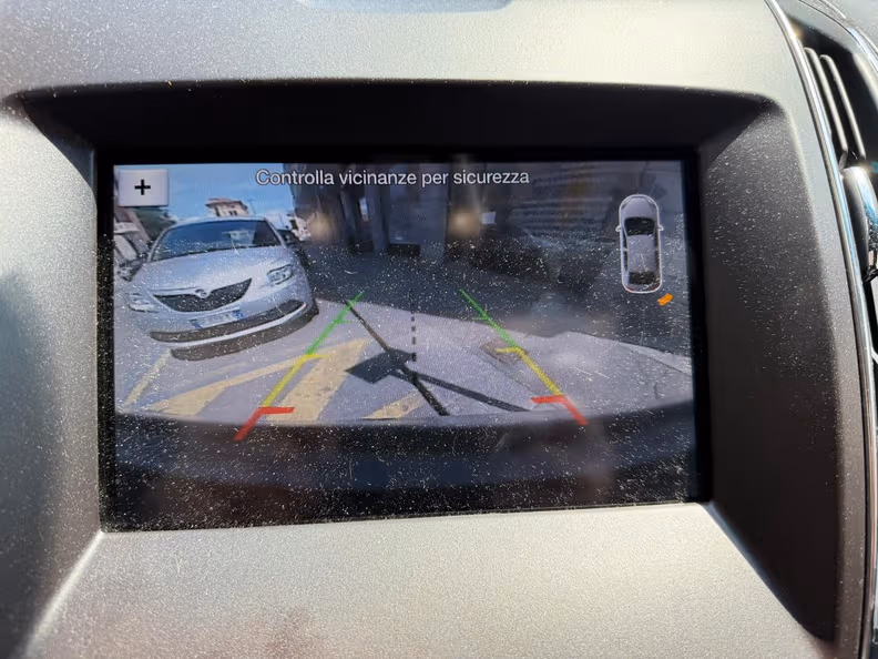 Ford Edge - 19