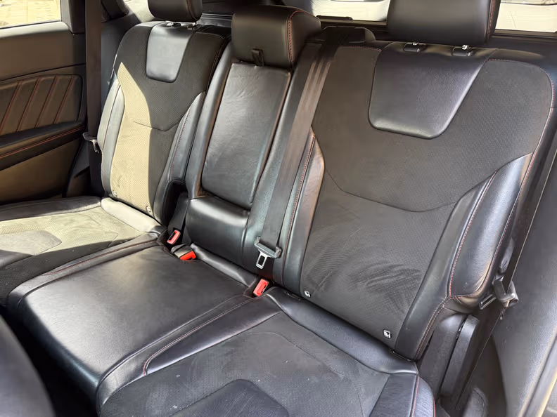 Ford Edge - 11
